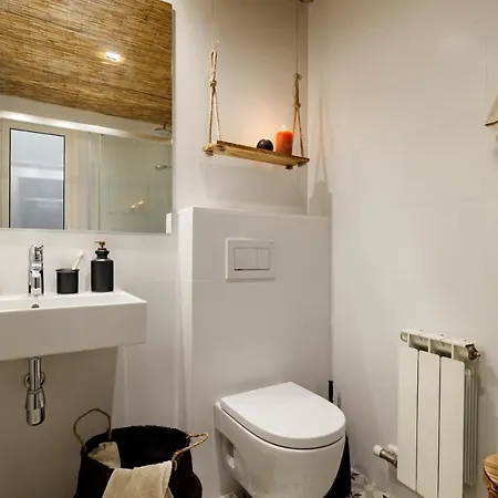 Hidalgo - Two Bedroom In Eixample *