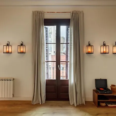 Apartment Hidalgo - Two Bedroom In Eixample